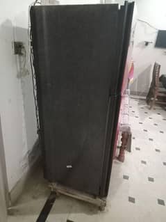 Dawlance Refrigerator medium size Glass door