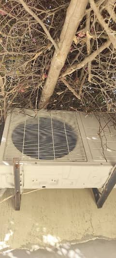 i want to sell Orient non inverter ac
