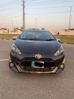 Toyota Aqua 2015