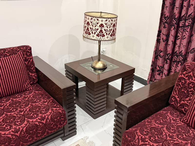 6 seater Sofa with 2 side Tables and 4 Curtains 7