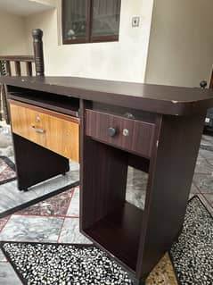 Computer Table