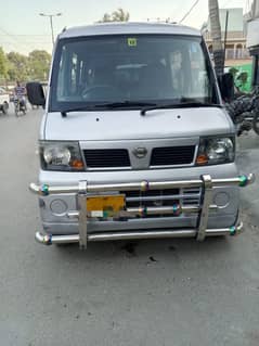 Nissan Clipper 2011