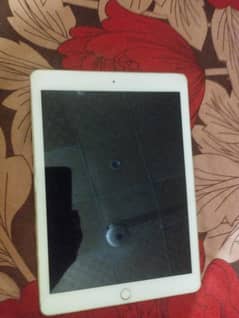 ipad 6 air 64 gb 8/10