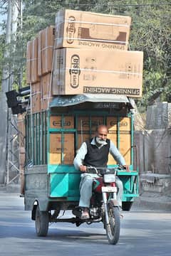 Need a Loader Rikshaw Driver