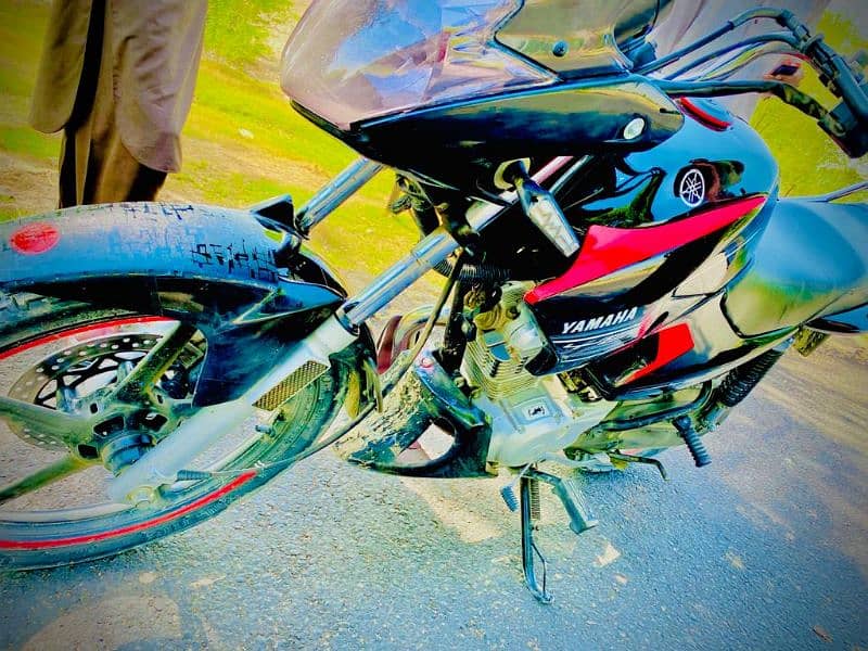 YBR Yamaha for sale exchange with Honda 125 and cd 70 5