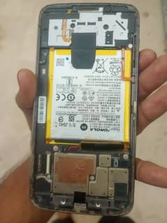 MOTO Z3   4/64. exchamge posible  . pta prove . PUBG   Extreme 90 FPS