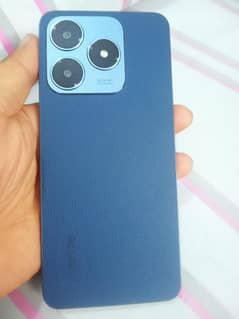 Realme c63