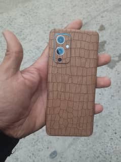 oneplus 9 (12/256)  all ok dual aprooved urgent sale