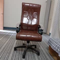 Office Chair in almost new condition