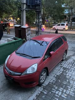 Honda fit shuttle Hybrid