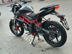 benelli tnt150i