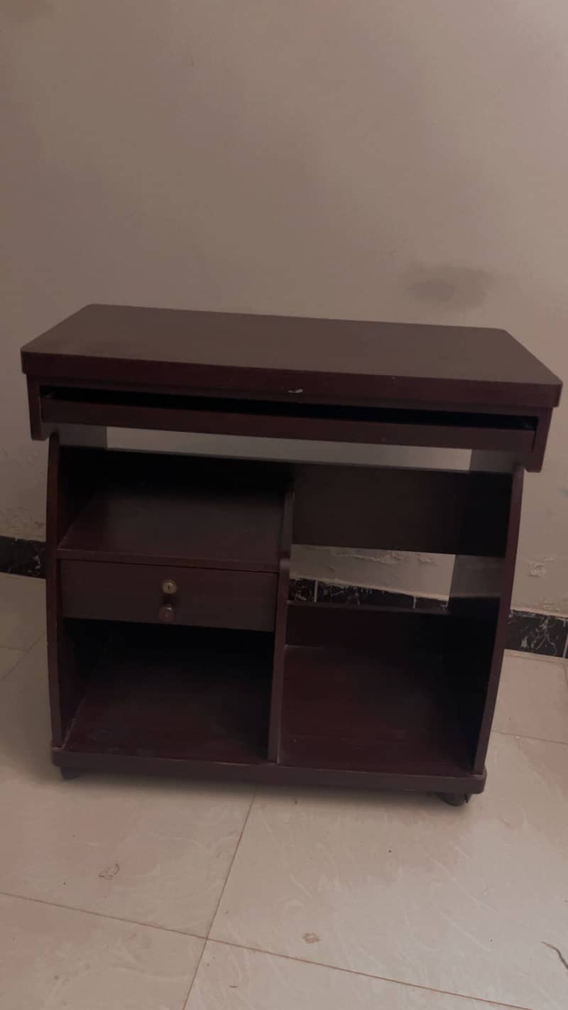 10/10 Computer table/Office table/Workstations/Study table 0