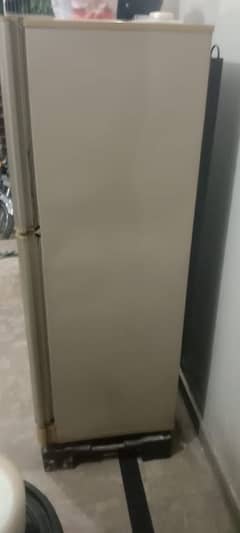 Urgent selling in Lahore