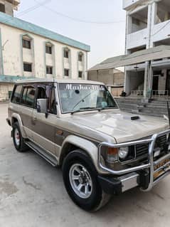 Mitsubishi Pajero 1986