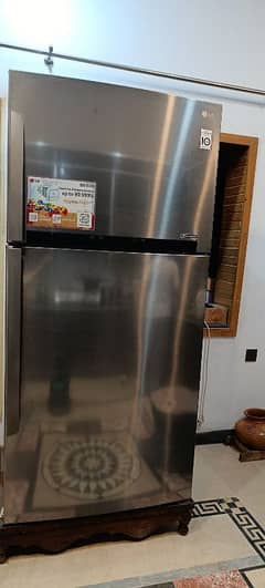 LG Fridge with smart inverter compressor  with 5year warranty
