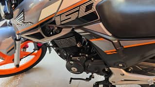 CB150F,
