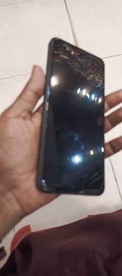 vivo y17