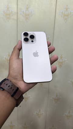 16promax factory unlock 256gb desert Titanium colour Waterproof 10/10