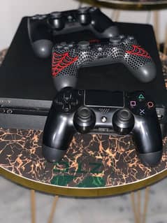 Ps4 slim [3tb] with 3 controllers and 58 games