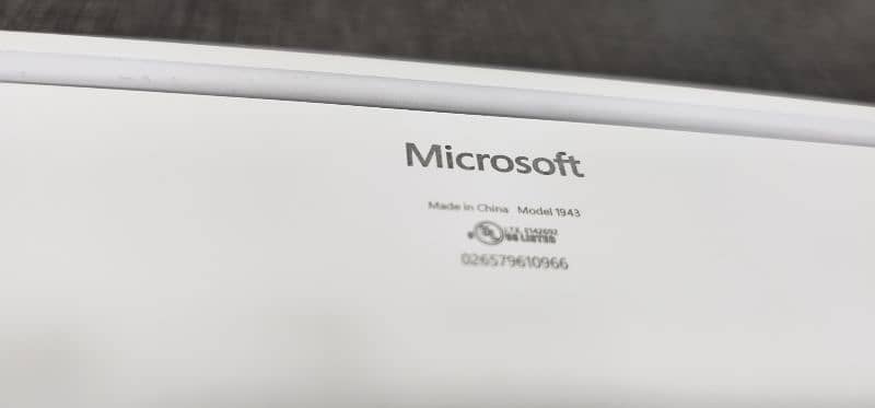 Microsoft Surface Go Core i5 10th Generation 18