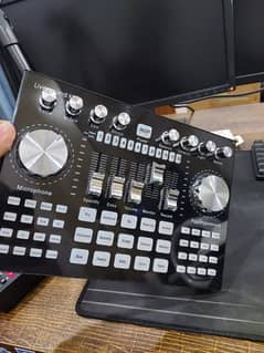 K1 Live Sound Card Voice Changer Karaoke Audio Mixer for Broadcast