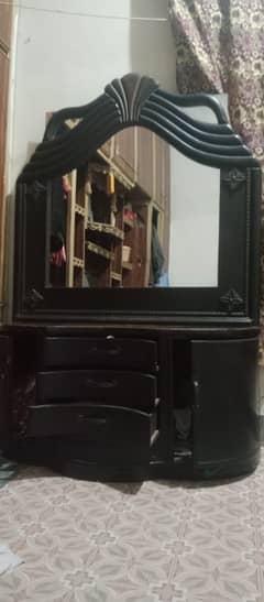Singaar mez/dressing table