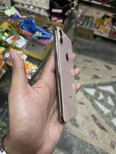 xs