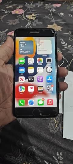 Iphone 7 plus pta approved Read ad