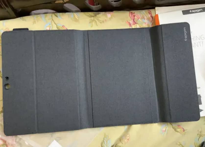 SPIGEN Stand Folio for Microsoft Surface Go 4/ 3/ 2 and Go 1 2