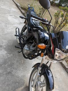 Urgent sale plz contact 03415883485