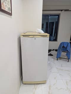 Waves Single Door refrigerator