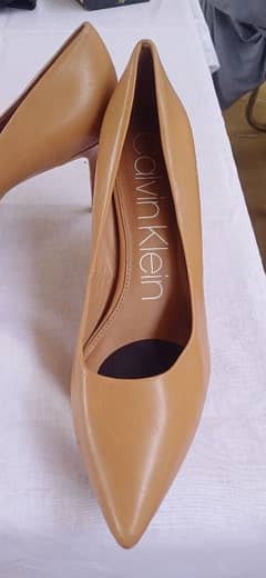 Sandle heels