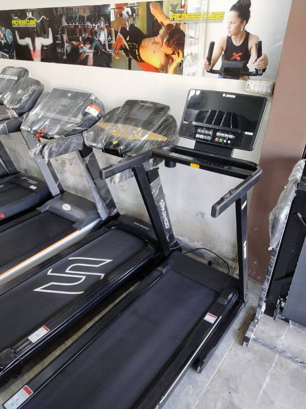 UAE IMPORTED TREADMILLS AVAILABLE. . . (CASH ON DELIVERY)0333*711*9531 8