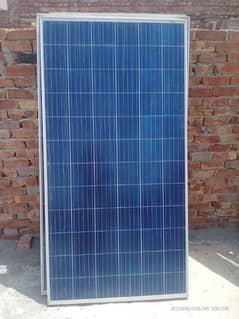 4 solr panels 320v use condition 6 mnth old