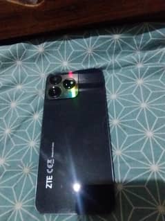 ZTE blade V50