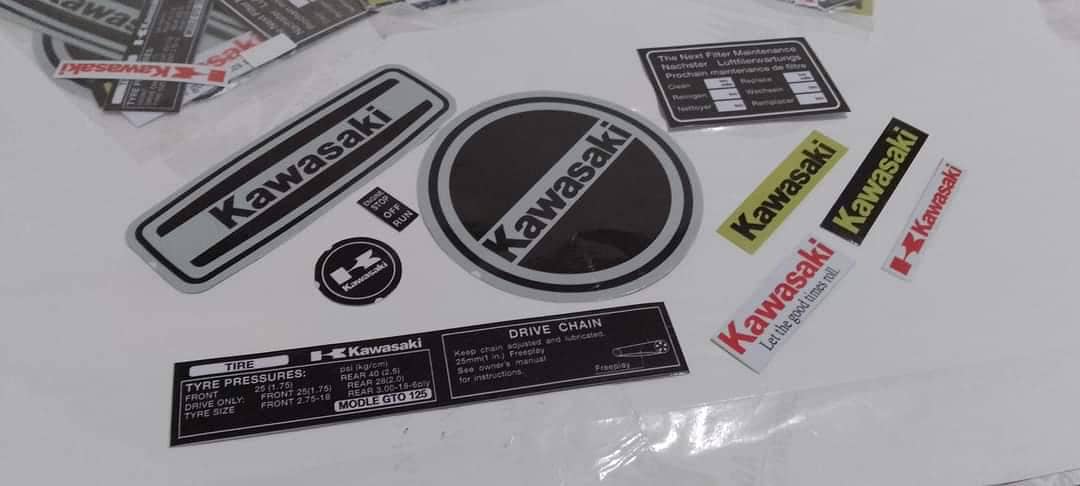 Kawasaki GTO Engine Sticker kit Vinyle 1