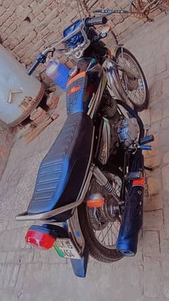 Honda CG 125 condition 10/9 only serious person contact me