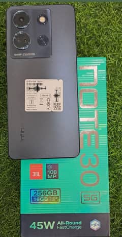 featuristic Infinix note 30 16 gb ram