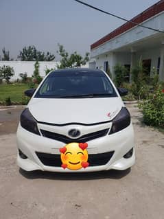 Toyota Vitz 2011