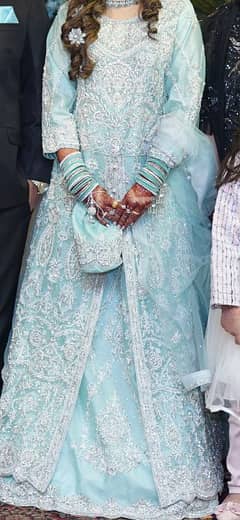 srif Apny wallima pay phena Walima dress