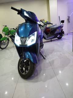 SCOOTY ELECTRIC For Sale in Jhelum,punjab number 0/3/3/3/5/0/3/1/8/3/7