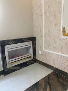 Buy A Lower Portion Of 7 Marla In Allama Iqbal Town - Nizam Block Marble Floors