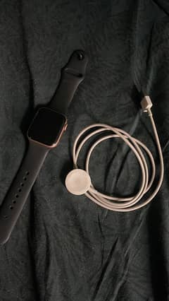 Apple Watch Series 4 44mm GPS+Cellular