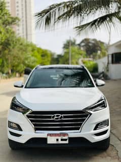 Hyundai tucson AWD