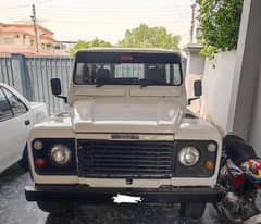 Land Rover Defender 1989