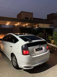 Toyota prius 2011