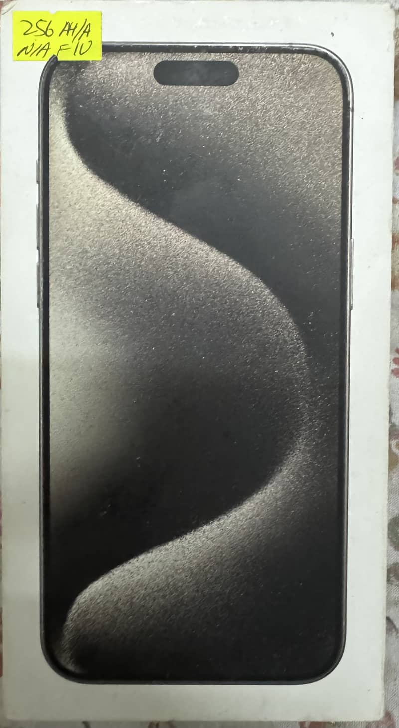 Iphone 15 pro max just box open only 10 cycle use 0
