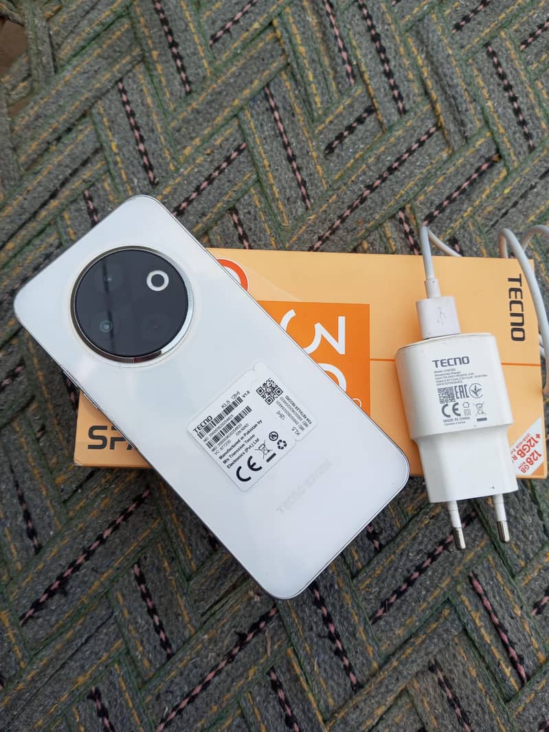 tacno spark 30c new mobile 10/10 condition 10 month warranty all 0