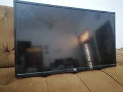 TCL 32" LED TV (Model L32D2900) – Excellent Condition