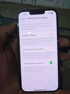I phone 13 99% health